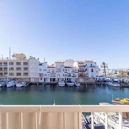 Apartment Frente Al Canal Con Terraza Empuriabrava
